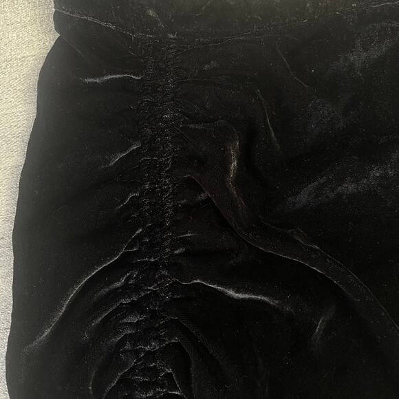 FREE PEOPLE NWT Black Velvet Mini Skirt Side Zip 4 Small Party Neutral - Picture 3 of 7